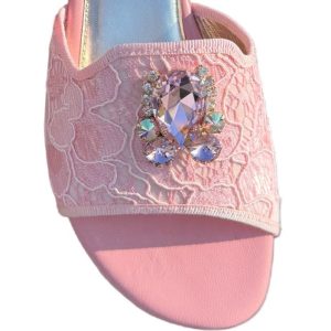 Molly flat sandals